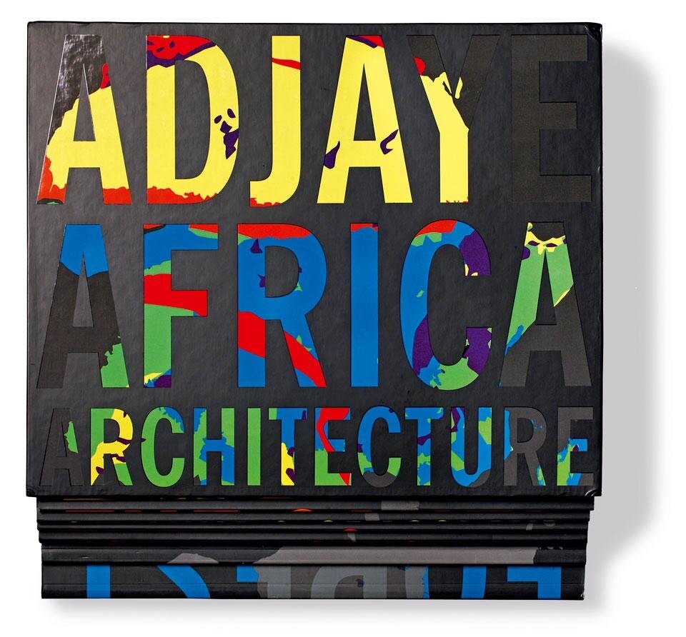Copertina del libro <i>Adjaye Africa
Architecture</i>

