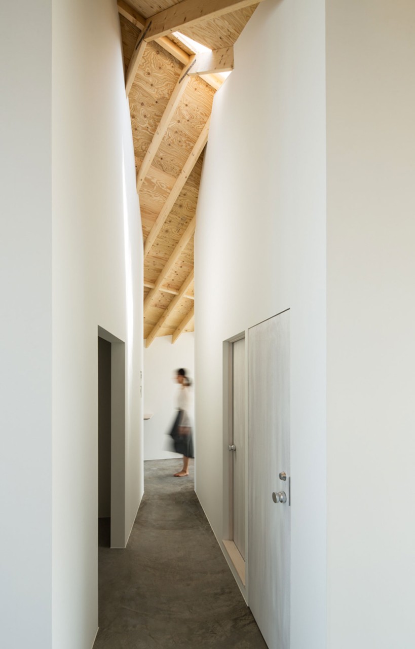 Alphaville Architects, Skyhole, Hikone, Shiga, Japan Alphaville Architects, Skyhole, Hikone, Shiga, Japan