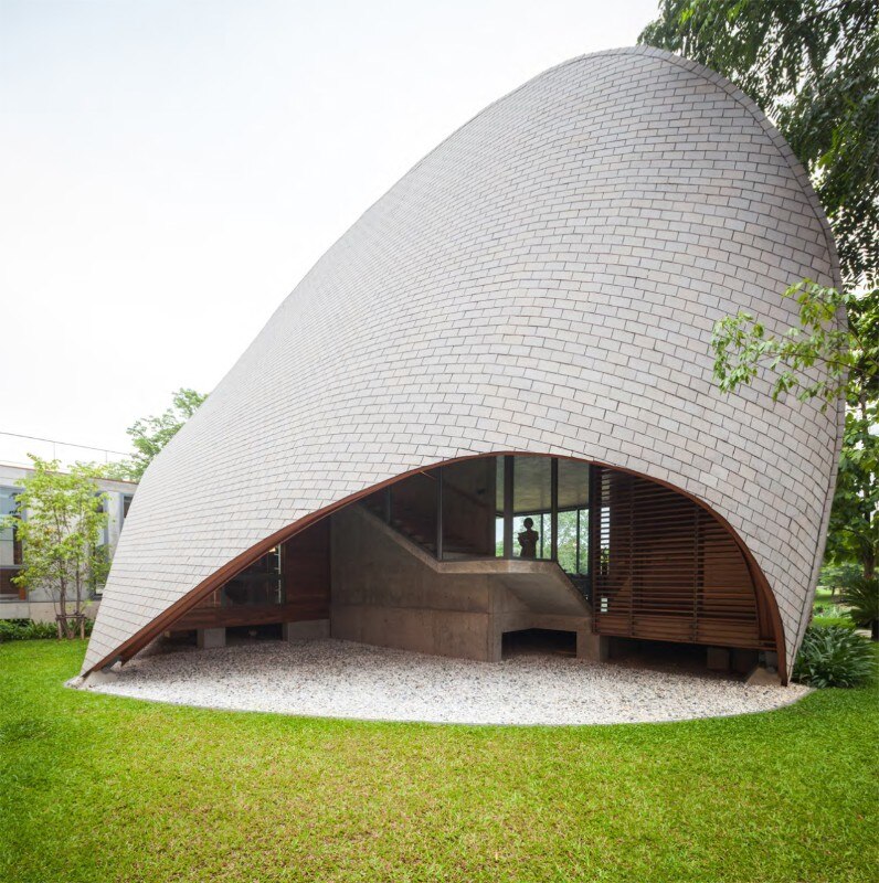 wHY – Kulapat Yantrasast, Chiang Mai House, Thailand, 2016 wHY – Kulapat Yantrasast, Chiang Mai House, Thailand, 2016