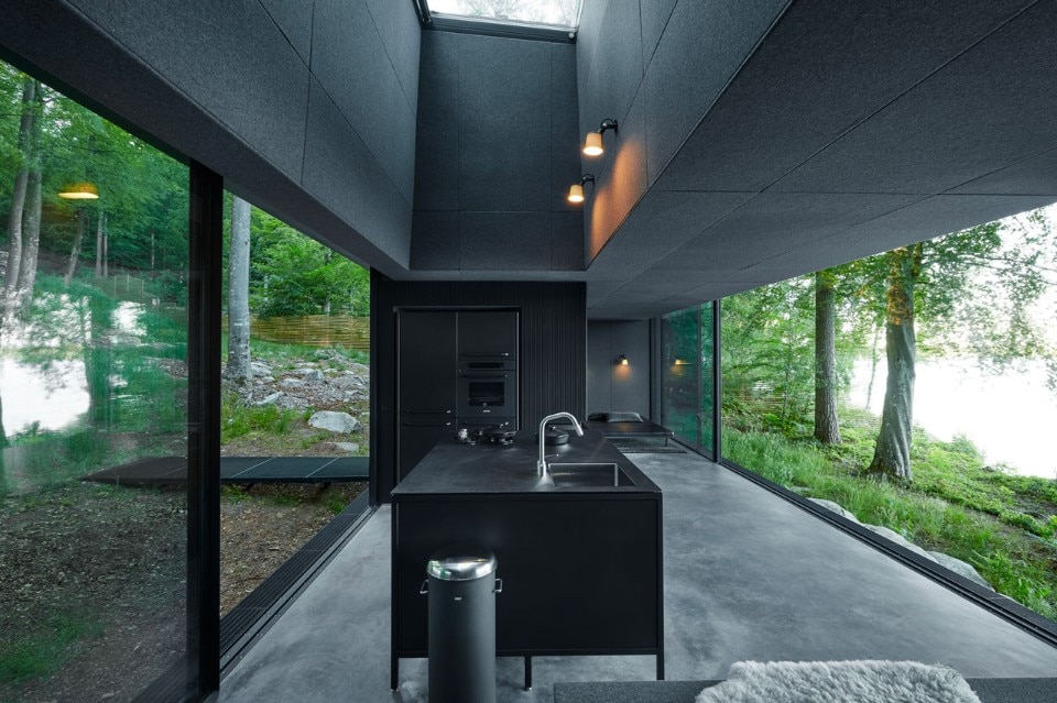 Vipp, Shelter, Copenhagen, 2017. Photo Mark Seelen and Anders Hviid Vipp, Shelter, Copenhagen, 2017. Photo Mark Seelen and Anders Hviid