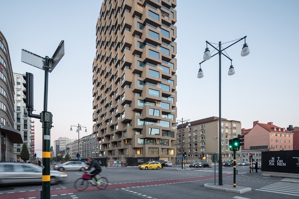 OMA’s Norra Tornen in Stockholm is a “plattenbau for the rich”