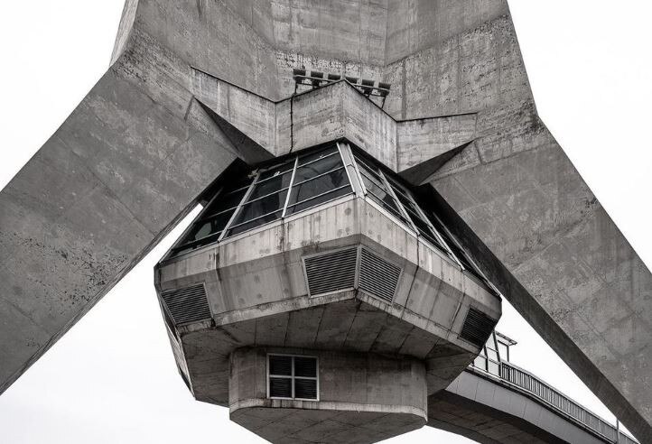 10 Instagram profiles to understand what Brutalism is today
