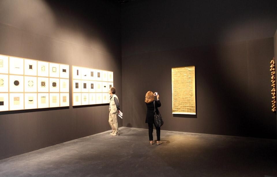 <i>Home Is A Foreign Place</i> by Zarina Hashmi reminds us of the perpetual sentence of psychological and material conditions of the refugee. <i>Home Is A Foreign Place</i> by Zarina Hashmi reminds us of the perpetual sentence of psychological and material conditions of the refugee.