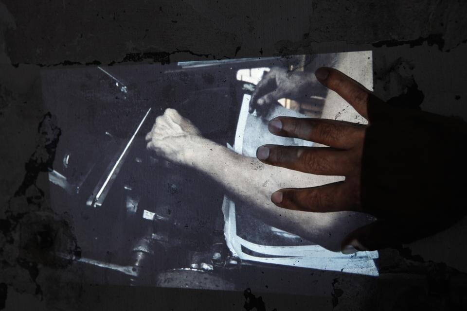 <i>Kumartuli Printer</i> by Praneet Soi. <i>Kumartuli Printer</i> by Praneet Soi.
