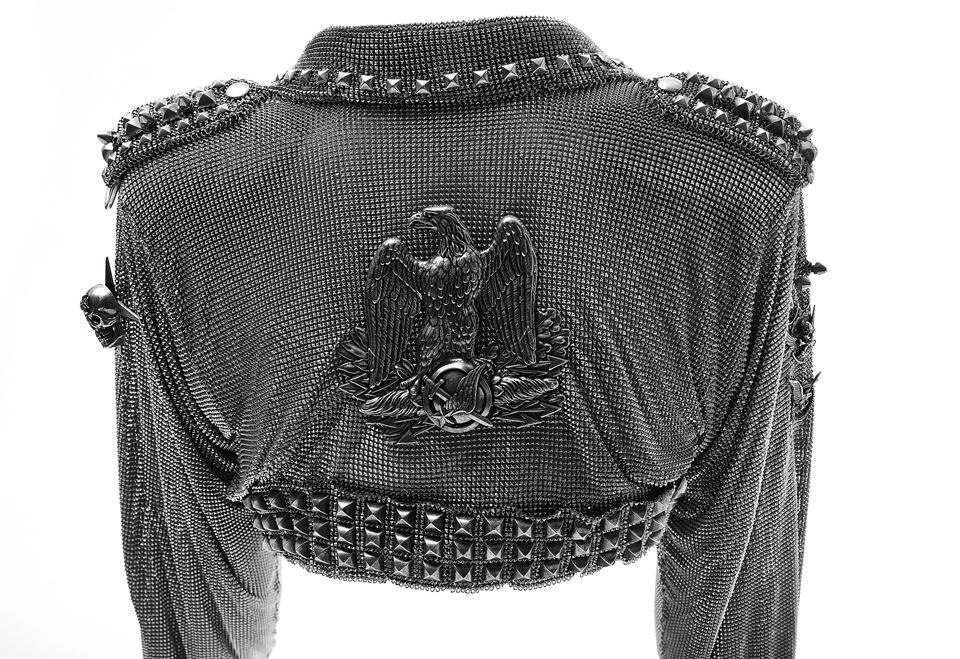Jean Paul Gaultier, <em>Calligraphy</em> collection, "Monogramme" jacket.
Haute couture spring/summer 2009.
© Rainer Torrado/Jean Paul Gaultier Jean Paul Gaultier, <em>Calligraphy</em> collection, "Monogramme" jacket.
Haute couture spring/summer 2009.
© Rainer Torrado/Jean Paul Gaultier