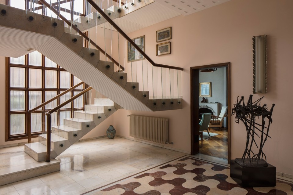 Ambra Medda opens (and narrates) villa Borsani