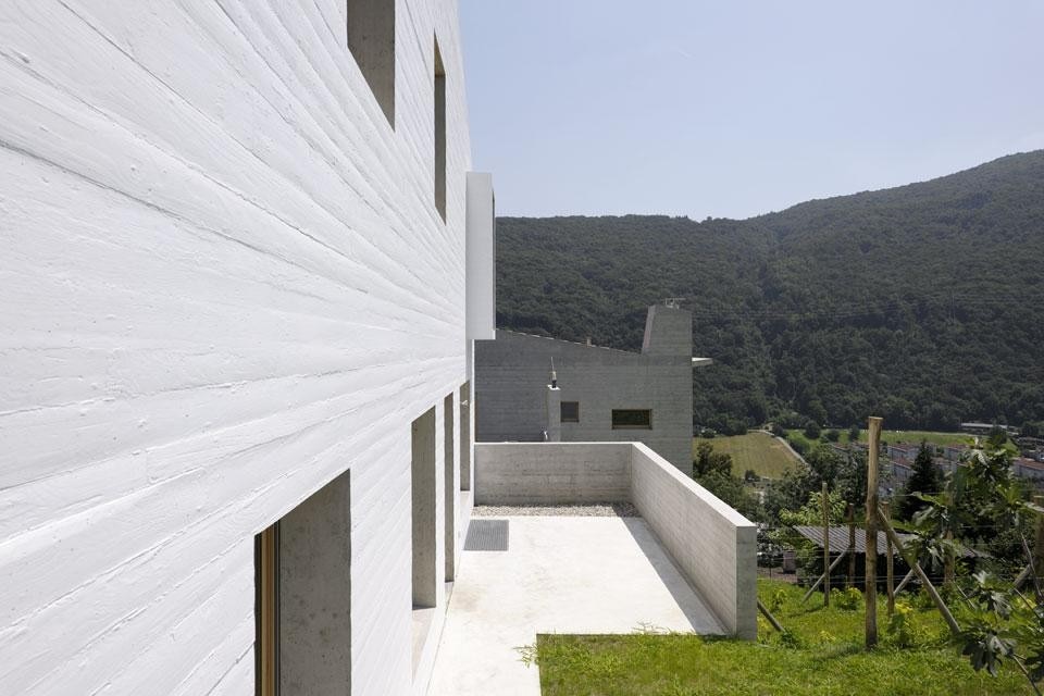 Studio Meyer Piattini, 5 houses in Barbengo, Lugano, Switzerland 2011
Studio Meyer Piattini, 5 houses in Barbengo, Lugano, Switzerland 2011