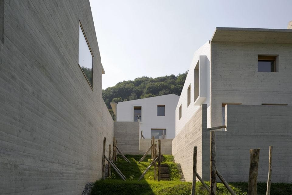 Studio Meyer Piattini, 5 houses in Barbengo, Lugano, Switzerland 2011 Studio Meyer Piattini, 5 houses in Barbengo, Lugano, Switzerland 2011