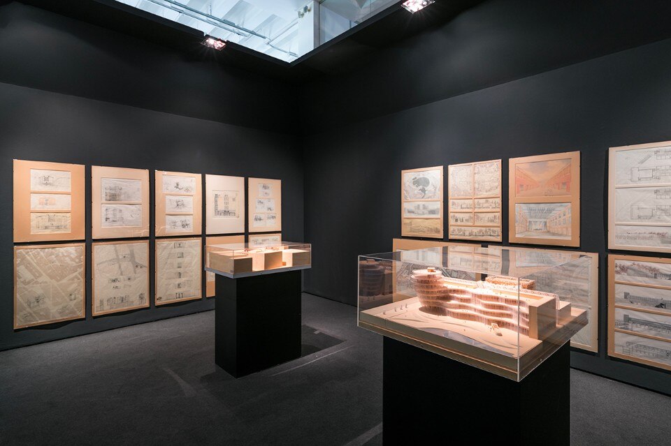 Mario Bellini. Italian Beauty, installation view at La Triennale di Milano, Milan, 2017 Mario Bellini. Italian Beauty, installation view at La Triennale di Milano, Milan, 2017