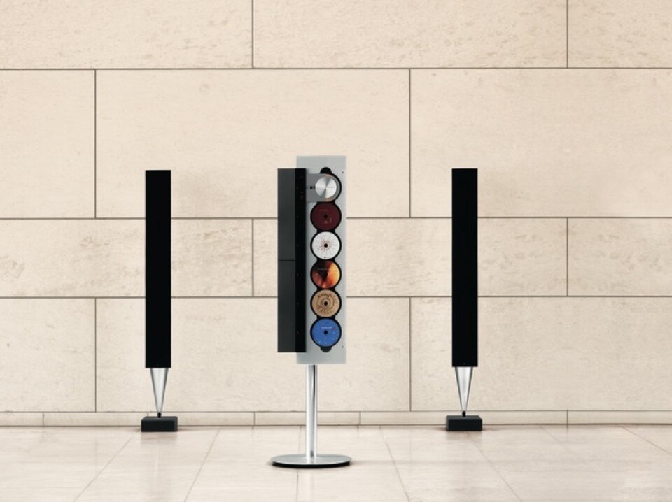 Bang & Olufsen relaunches its Beosound 9000c CD player