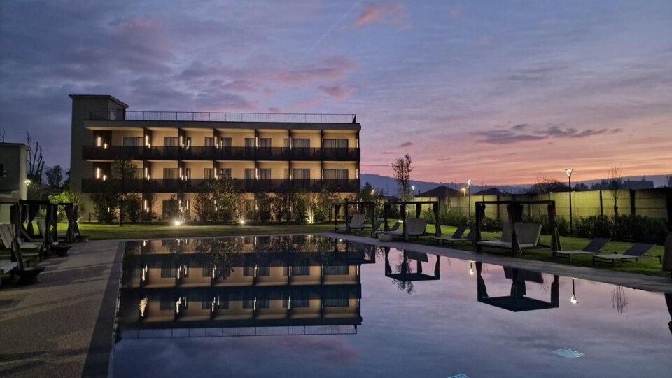 Italy’s first resort entirely dedicated to padel opens in Como