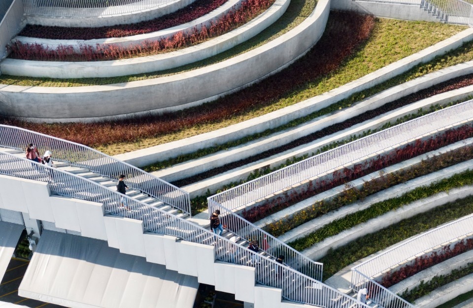 Green roof architecture in 15 landmark projects