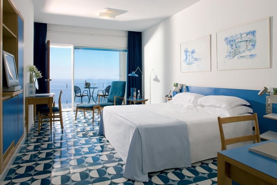 Gio Ponti, Hotel Parco dei Principi, Sorrento 1962. Stanza da letto vista mare Gio Ponti, Hotel Parco dei Principi, Sorrento 1962. Stanza da letto vista mare